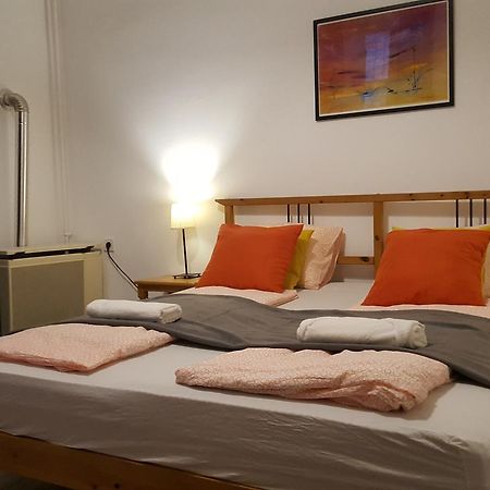 Michael Apartment With 2 Rooms Near Gozsdu Udvar Budapest Luaran gambar