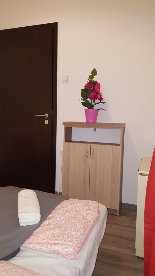 Michael Apartment With 2 Rooms Near Gozsdu Udvar Budapest Luaran gambar