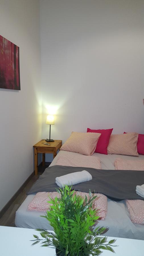 Michael Apartment With 2 Rooms Near Gozsdu Udvar Budapest Luaran gambar